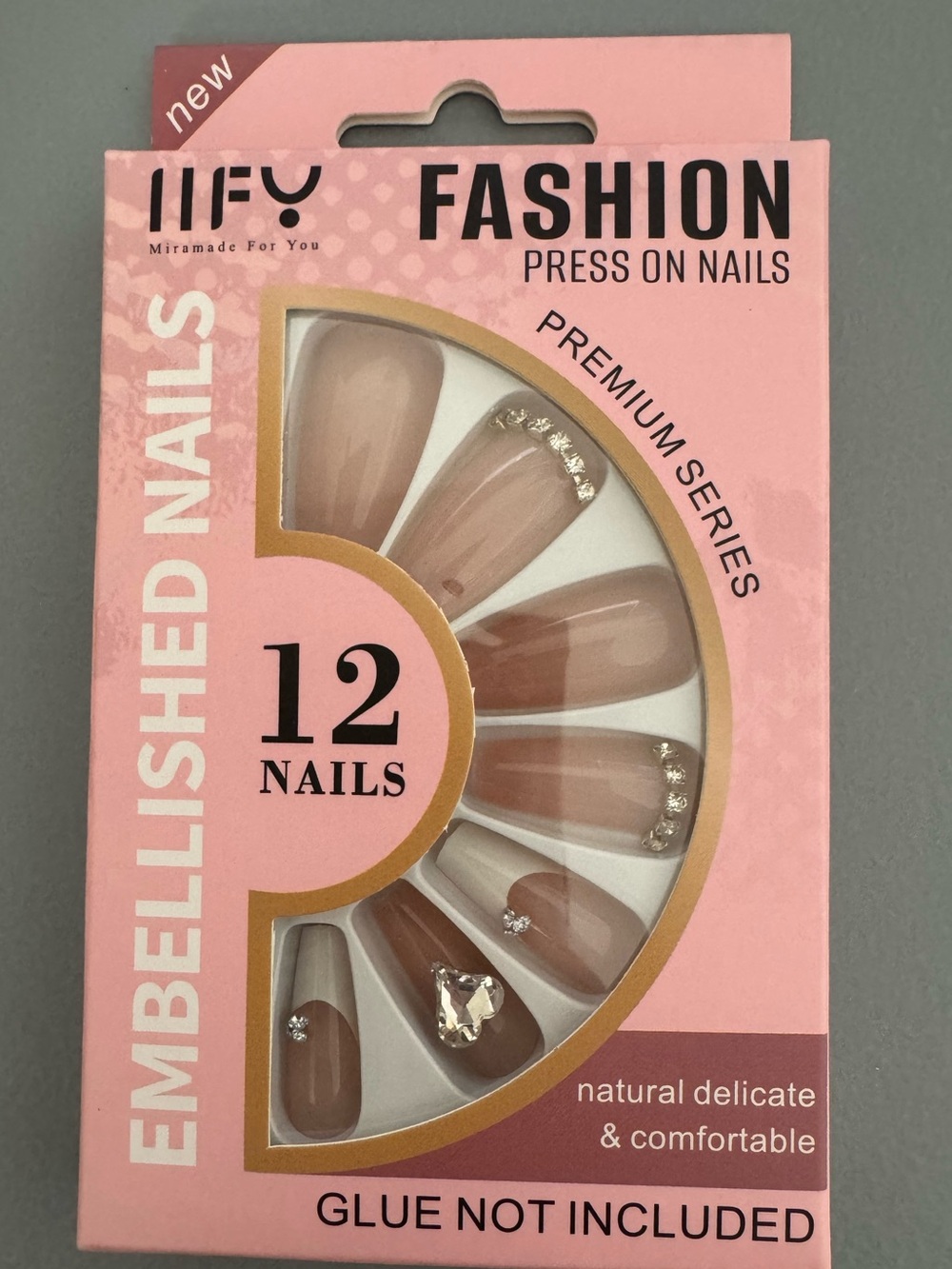 Fashion Press On Nails - Nude Pink Embellished (12 Nails) rhinestones 3d
